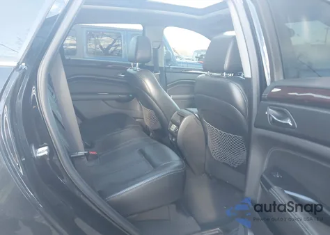 2016 Cadillac Srx Luxury Collection z USA, uszkodzony, nr VIN 3GYFNEE39GS505477